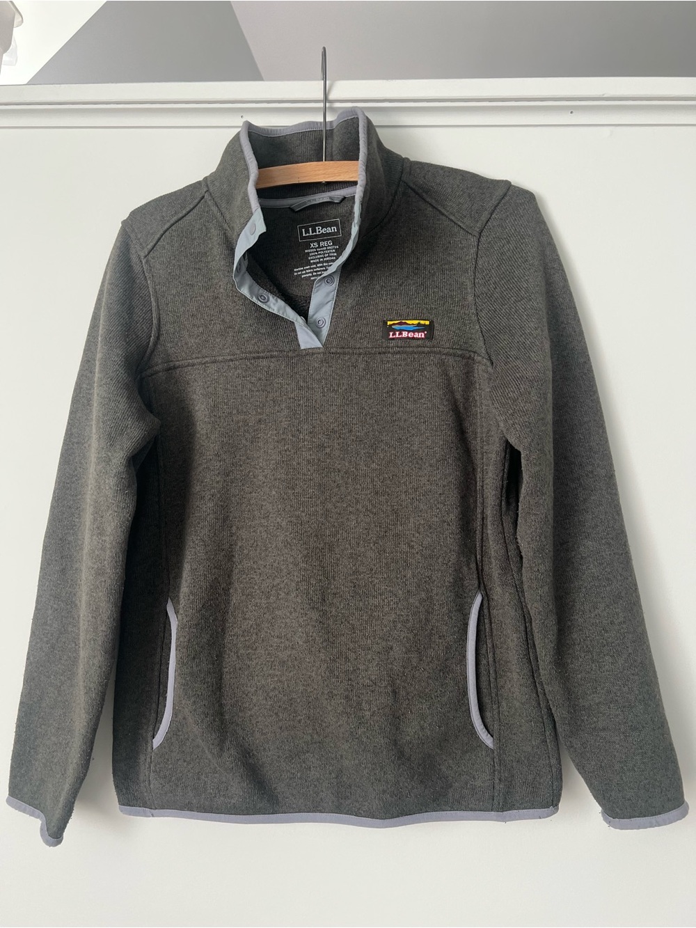 L.L. Bean Women's Charcoal Gray Quarter-Zip Fleece Pullover